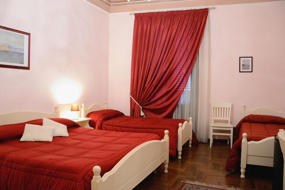 Alhambra - Guest House Di Charme Джаре Екстериор снимка